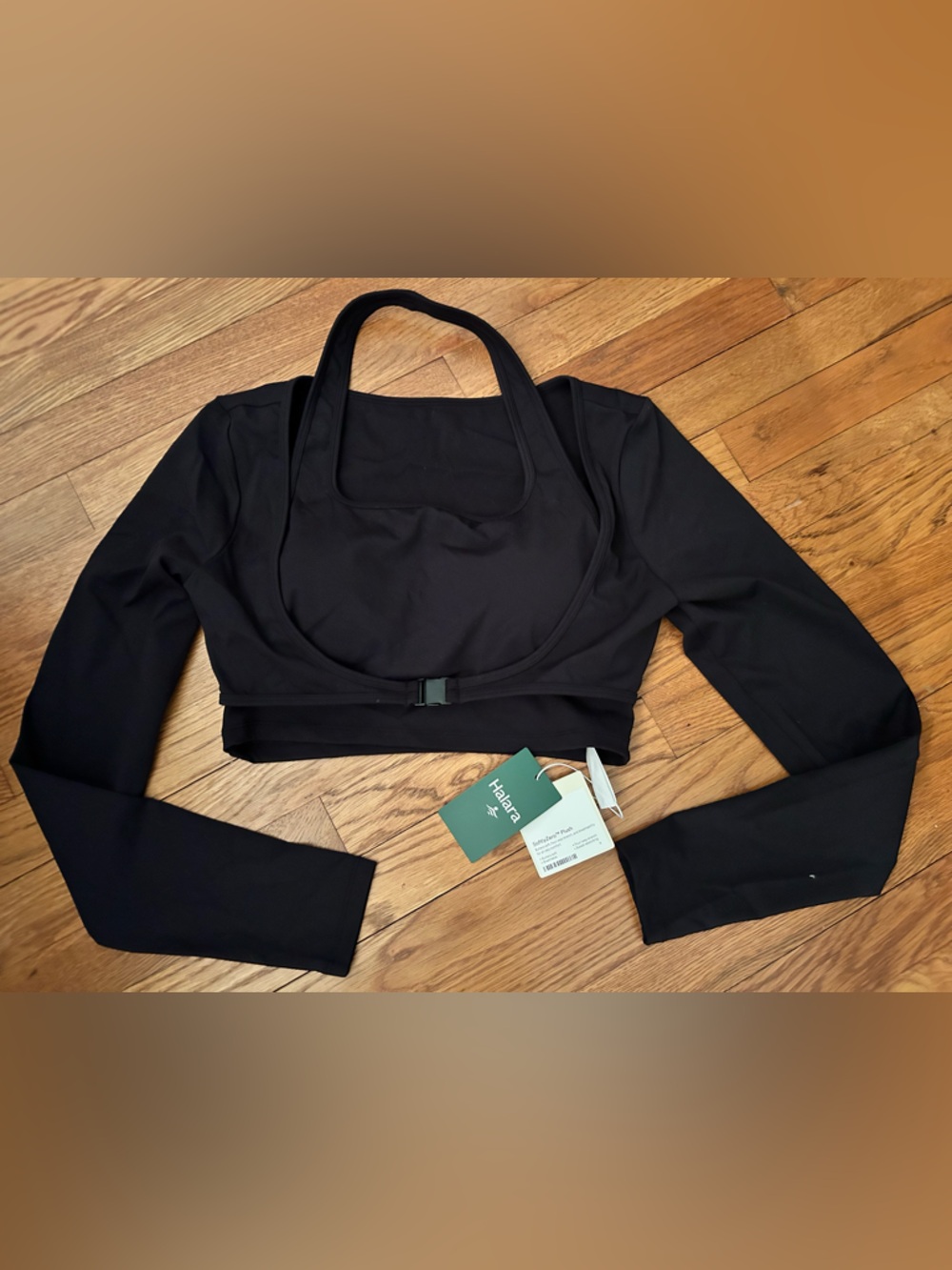 HALARA Black Long-Sleeve Crop Shrug with Built-In Sports Bra - Picture 4 of 7